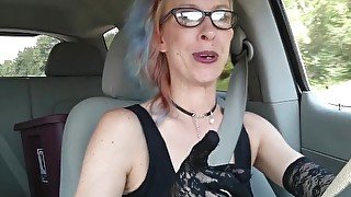 Playing with my new pussy pump in the car and smoking