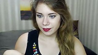 This flirty webcam babe knows how much I love her juicy boobs