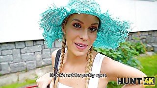 Lucky Bee In Comely Shaved Smut