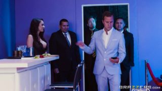 Horny slut fucks a business guy in the club