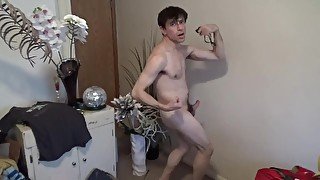 Bouncing Boner on A Dancing Hunk!