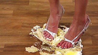 Pie crush heels