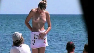 Pussy Play At Nudist Beach voyeur Video