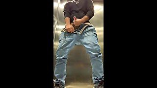 Jerking Off in elevator