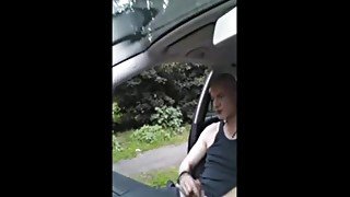 Ugly guy in the car gets lucky caught and blowjob