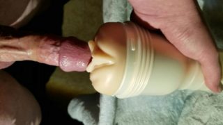 Fleshlight makes me cum