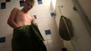 restroom change caught str8 twink