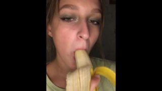 Banana Blowjob. Drooling on banana