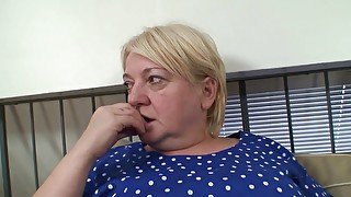Old blondie is going to fuck silly with a horny dude