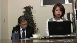 Japanese manager gets used by her coworker