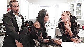 Lusty Reagan And Long Hair Porn - Crystal S, Reagan Foxx And Kenzie Love