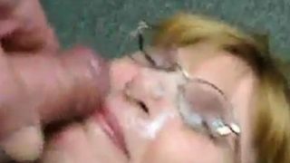 Giving my Blowjob Buddy her first facial in the office