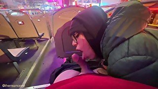 PUBLIC POV: RISKY BLOWJOB ON NYC TOUR BUS