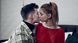 Chick has sex including blowjob and facial cumshot