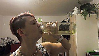 Drinking our own pee from a bottle as tea-pee