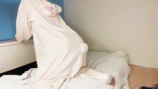 くまさんの着ぐるみでおちんちんしこしこオナニー♡　Hands-on masturbation with a penis in a stuffed bear