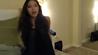 Hot Asian teen 18+ Babe Loves to Masturbate on Cam