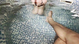 Swimming coach seduced a student and fucked her