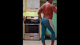 Fit Stud Prances About in Booty Hugging Yoga Pants