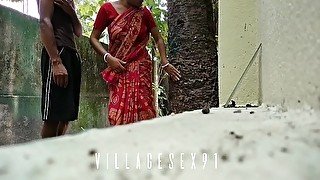 Village Living Lonly Bhabi Sex In Outdoor ( Official Video By villagesex91)