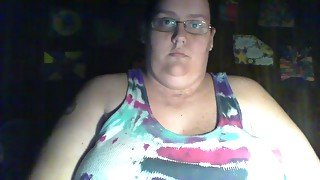 Spoiled chubby webcam lady flashed and teased her meaty pussy