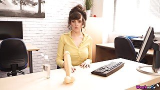 Kate Anne - Follow My Orders - Sexy Videos - WankitNow