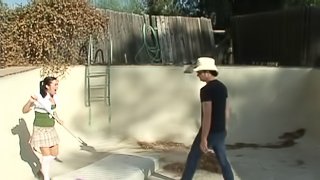 Pool cleaning lady gets fucked outdoors and has her asshole drilled