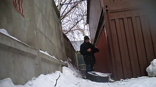 Voyeur pissing 39