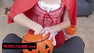 Big penis trick or handle for wild step sister