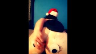 Carrot in ass snowman twerk 