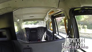 Huge tits tourist fucks in London cab in public