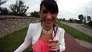 Amateur Latina Mommy Likes Intercourse