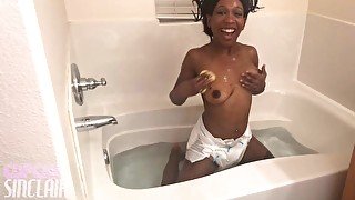 Diaper Girl's Bath Time!