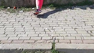 Fucked a stranded jogger while waiting for her boyfriend