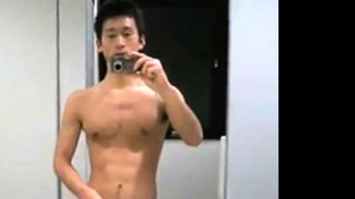 Asian muscle boy cums twice!