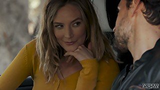 Fantastic sexy wife with big booty Mona Wales loves riding cock