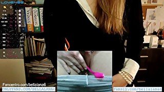 Teacher is secretly masturbating and squirting in her leggings during exam