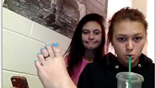 chatroulette girls feet 150