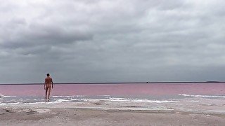 Walks on the pink lake