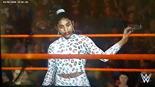 Becky Lynch Vs Bianca Belair Pound Each Other For The Title WWE 2K 2022