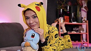 Squirtle Is No Match For Mae Rainz And Get's Destroyed In Her Squirt!!! - OILED AND DRIPPING!!!!