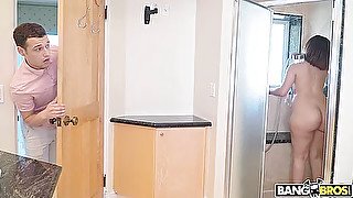 Horny Neighbor - Valentina Jewels