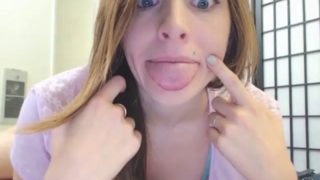 Hot teen shows sexy open mouth uvula tongue throat teeth lips fetish