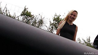 Lovely babe Martina likes to drool on a hard cock in the car