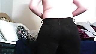 Big butt goth TS farts very loud and nasty