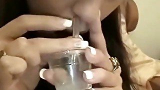 Queeny Love - The Sperm Snorter