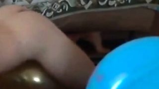 Balloon play popping humping cum