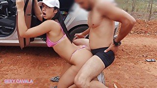 Hot Fitness Wife Fucking Outdoors With App Driver