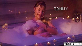 Anal-loving Tommy Knows How To Get Her Man To Stay