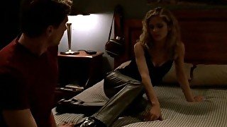 Sarah Michelle Gellar - Sexy Buffy Clip 2